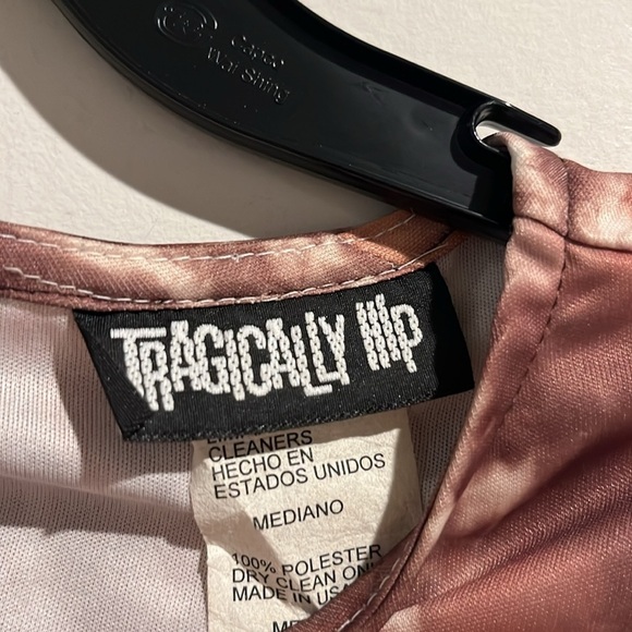 Tragically Hip brown tan white gray tie dye print. Size medium. - Picture 4 of 6